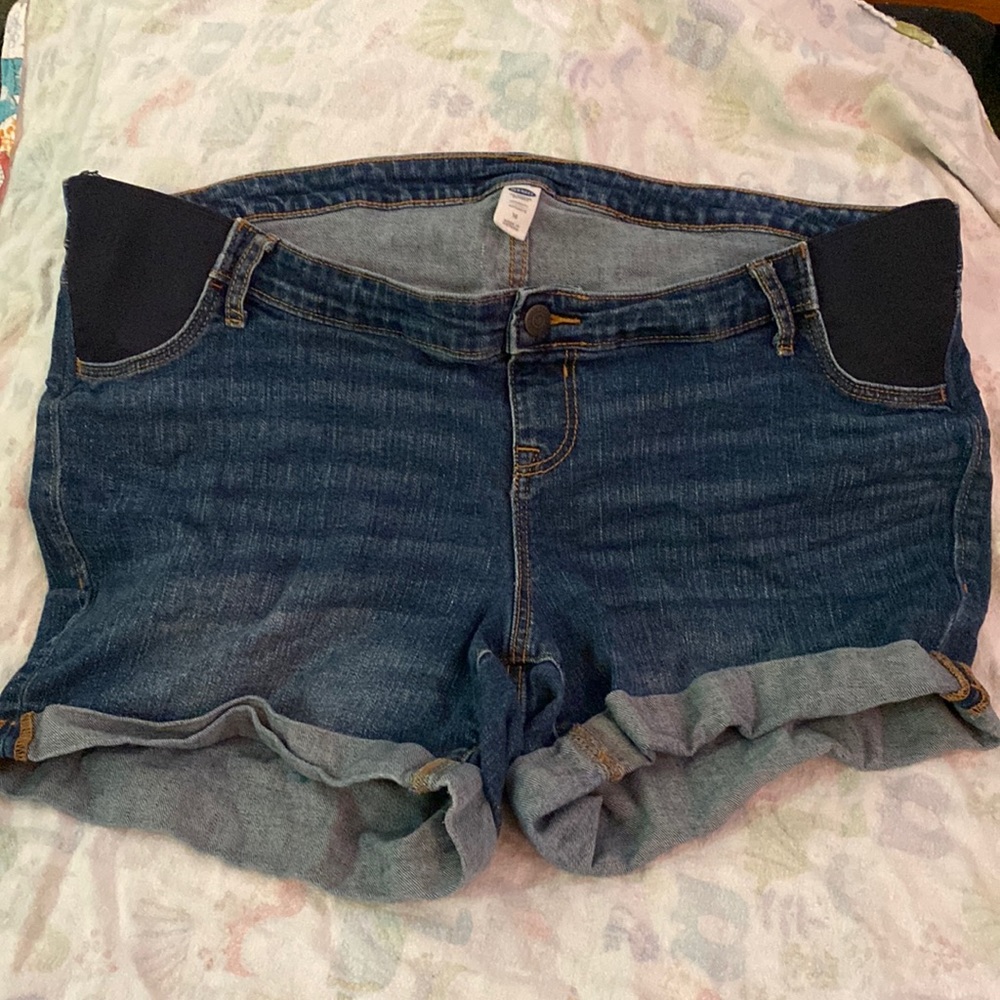 Most comfortable maternity shorts